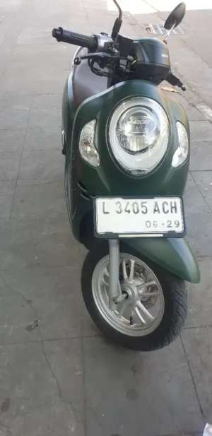 Jual bekas Scoopy Prestige th 2024 istimewa pjk baru,lokasi di Bubutan
