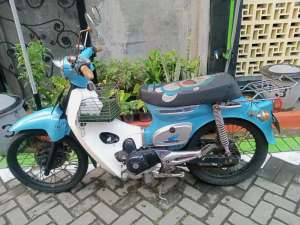 Jual bekas Sepeda motor Honda grand modif C70 Sawojajar Malang,lokasi di Blimbing