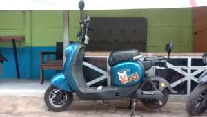Jual bekas Sepeda motor listrik uwinfly,lokasi di Pondok Aren