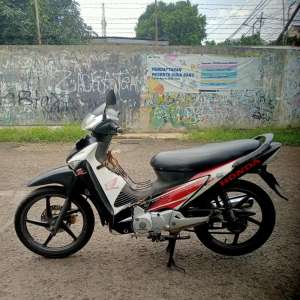 Jual bekas Supra x 125 2005,lokasi di Pancoran