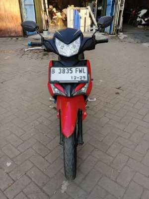 Jual bekas Supra X 125 DD 2014.Pajak hidup,lokasi di Cikarang Barat