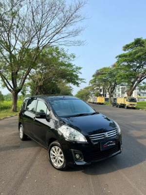 Jual bekas Suzuki Ertiga GX Matic Nik 2013 Mobil Rawatan Pajak Super Panjang,lokasi di 