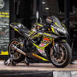 Jual bekas SUZUKI GSX 600 K8 2008 MULUS HEDON SIAP GASPOL PANIGALE CBR600 ZX636,lokasi di Denpasar Timur