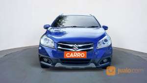 Jual bekas Suzuki Sx4 S-Cross MT 2016 Biru,lokasi di Kota Surabaya