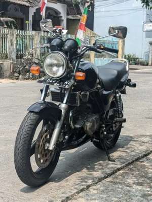 Jual bekas Suzuki thunder 250 cc,lokasi di Cimanggis