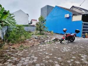 Tanah Ideal Strategis 121m Siap Bangun Di Perumahan Tepi Jln Klodran lokasi di Colomadu, tersedia melalui melalui situs Olx