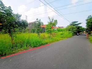 Tanah Karangasem ideal dekat UMS dan ATMI lokasi di Pasar Kliwon, tersedia melalui melalui situs Olx