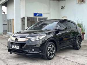 Jual bekas TDP 5 JUTA KM 63 RIBU RECORD HONDA HRV HR-V 1.5 E CVT NIK 2019,lokasi di 