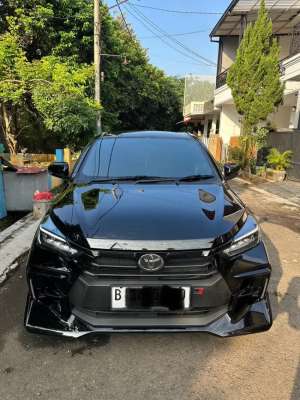 Jual bekas Toyota Agya GR sport AT Juni 2025 tipe tertinggi,lokasi di 