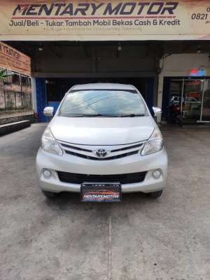 Jual bekas Toyota Avanza E Manual 1.3 Tahun 2014 Silver Metalik Bagus Terawat OK,lokasi di 