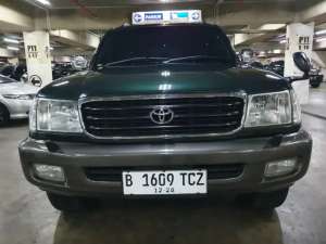 Jual bekas Toyota Land Cruiser VX Limited Diesel AT 2003FullOriginalSuperIstimewa,lokasi di 