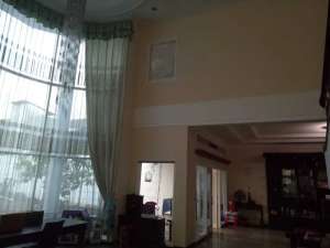 Turun Harga Rumah di Jl. Cipaganti, Tamansari - Kota Bandung lokasi di Bandung Wetan, tersedia melalui melalui situs Olx