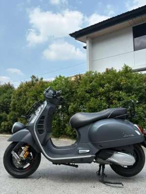 Jual bekas VESPA GTV 300 SEI GIORNI II EDITION300 CC HFEABS GREY TITANIO,lokasi di Gading Serpong