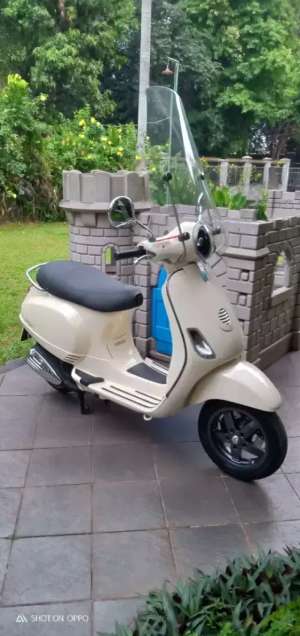Jual bekas Vespa LX 150 ITALY 2008RAREGood Condition,lokasi di Limo