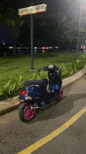 Jual bekas Vespa LX 150ie 2V,lokasi di Jatiasih