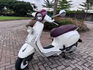 Jual bekas Vespa Primavera 150 iget 2018,lokasi di Ciledug