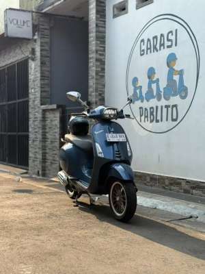 Jual bekas Vespa Sprint 10th Anniversary,lokasi di Kembangan