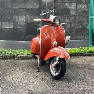 Jual bekas VESPA SPRINT KLASIK ISTIMEWA,lokasi di Antapani (Cicadas)