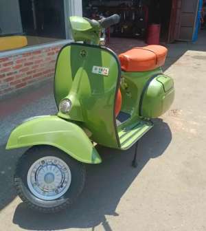 Jual bekas Vespa super 1971,lokasi di Setu