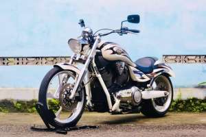 Jual bekas Victory vegas jackpot 1750 triumph BMW Ducati HD roadking,lokasi di Cempaka Putih