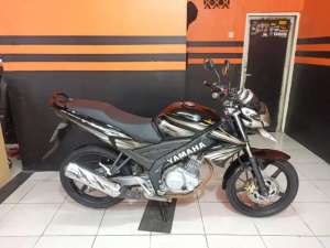 Jual bekas Vixion old taun 2012,lokasi di Bojongsari