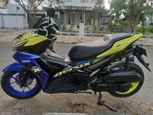 Jual bekas Yamaha Aerox 2023 Istimewa KM Rendah 9Ribu,lokasi di Pedurungan