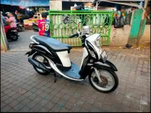 Jual bekas Yamaha Fino 125cc Pajak Hidup Thn 2014,lokasi di Setia Budi