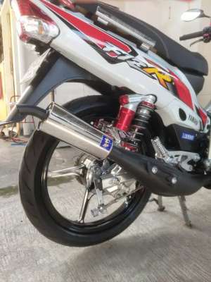 Jual bekas Yamaha fizr 2001 asli ardath,lokasi di Wiyung