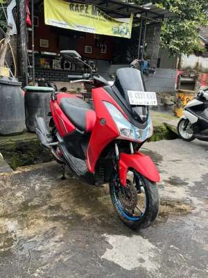 Jual bekas Yamaha Lexi 125 2022 pajak hidup,lokasi di Medan Satria