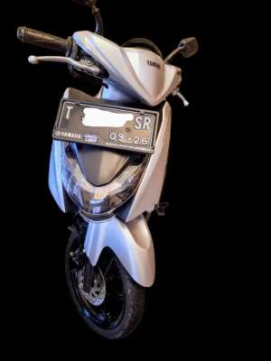 Jual bekas Yamaha Mio Gear 125Tahun 2021. Silver,lokasi di Parung