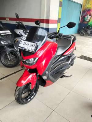 Jual bekas YAMAHA NMAX 155 CONNECTED TAHUN 2023,lokasi di Cibiru