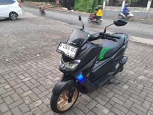 Jual bekas YAMAHA NMAX 155 NON ABS 2020 MULUS,lokasi di Babakan Ciparay
