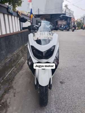 Jual bekas Yamaha NMAX tahun 2016,lokasi di Pamulang