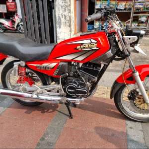 Jual bekas YAMAHA RX KING 97 spek untuk kolektor, yg hobi dengan brg2 jadul,lokasi di Bandung