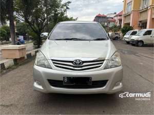Jual bekas 2011 Toyota Kijang Innova 2.0 G MPV,lokasi di DKI Jakarta