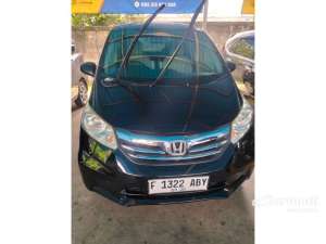 Jual bekas 2012 Honda Freed 1.5 MPV Bebas BanjirLaka Dokumen Lengkap No Minus Siap Pakai,lokasi di Jawa Barat