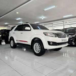 Jual bekas 2013 Fortuner G Lux 2.7 matic 2013 DK LowKM istimewa VnT TRD VRZ 4x4,lokasi di 