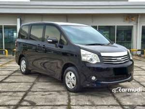 Jual bekas 2013 Toyota NAV1 2.0 G MPV,lokasi di DKI Jakarta