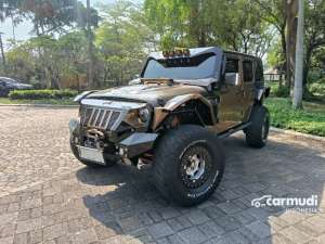 Jual bekas 2015 Jeep Wrangler 3.0 Rubicon Unlimited 4 Door SUV,lokasi di Sulawesi Utara