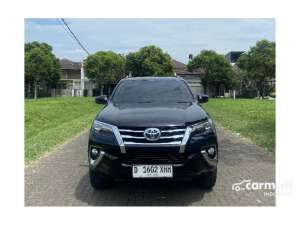 Jual bekas 2019 Toyota Fortuner 2,4 VRZ 4X2 SUV,lokasi di Jawa Barat