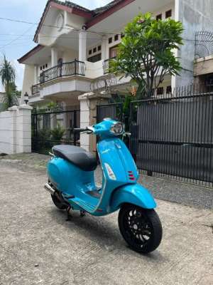 Jual bekas 2023 Vespa Sprint S,lokasi di Pancoran Mas