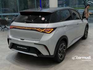 Jual bekas 2025 BYD Dolphin 0.0 Premium Extended Range Hatchback,lokasi di Jawa Barat