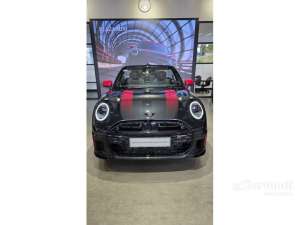 Jual bekas 2025 MINI Cabrio 2.0 John Cooper Works Convertible,lokasi di DKI Jakarta