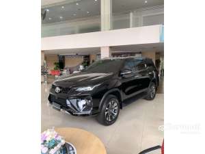 Jual bekas 2025 Toyota Fortuner 2.8 VRZ 4x4 SUV,lokasi di Jawa Barat