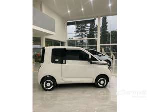 Jual bekas 2025 Wuling Air EV 0.0 Lite 300KM Hatchback BIG PROMO DP 1 JUTA KAGA PAKE RIBET,lokasi di DKI Jakarta