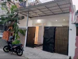 AC5 Rumah Bagus Private Pool Rawamangun Jakarta Timur lokasi di Pulo Gadung, tersedia melalui melalui situs Olx