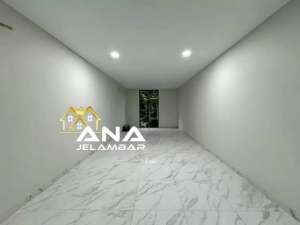 ANA RUMAH BARU UK 4.5X20M DI KOMPLEK KAVLING POLRI JELAMBAR lokasi di Grogol Petamburan, tersedia melalui melalui situs Olx