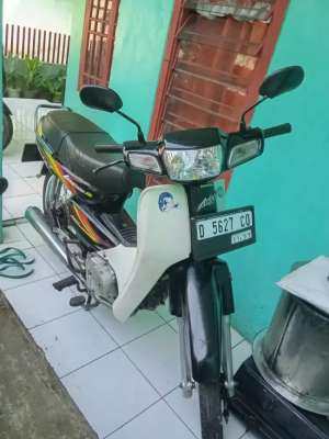 Jual bekas Astrea legenda 2002,lokasi di Cimahi Utara