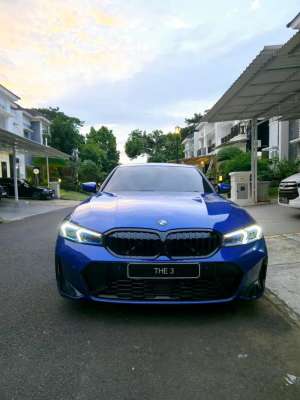 Jual bekas BMW 330i 2023 Bensin,lokasi di 