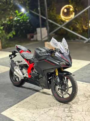 Jual bekas CBR 250RR KM 1 GAK JADI PAKAI,lokasi di Serpong